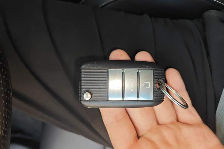 Used MG ZS 2018 1.5L Automatic Luxury Edition China V Standard