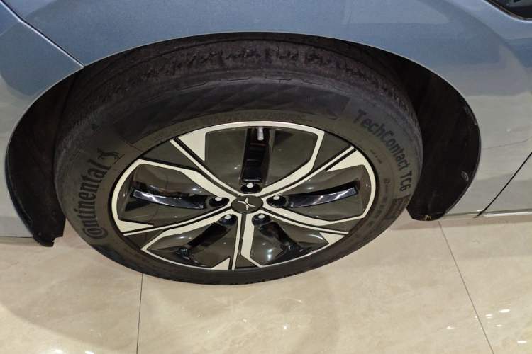 Used XPeng P5 2021 460G Left Front Wheel Hub