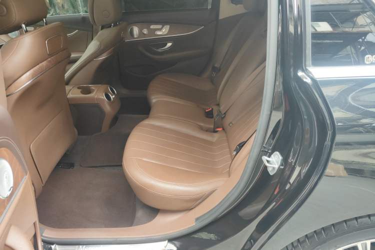 Used Mercedes-Benz E-Class 2019 Restyled E 300 L Luxury Edition Left Rear Seat