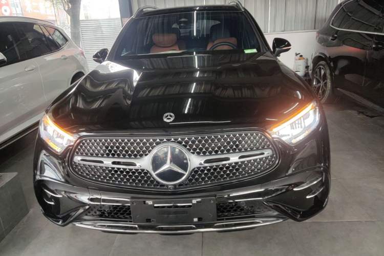 Used Mercedes-Benz GLC 2024 GLC 260 L 4MATIC Dynamic Edition 5-seater Front