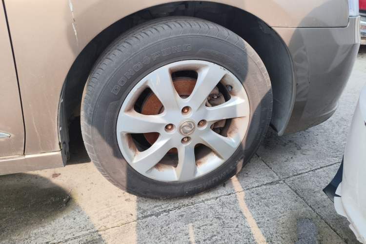 Used Dongfeng Aeolus A60 2012 1.6L Automatic Luxury Version