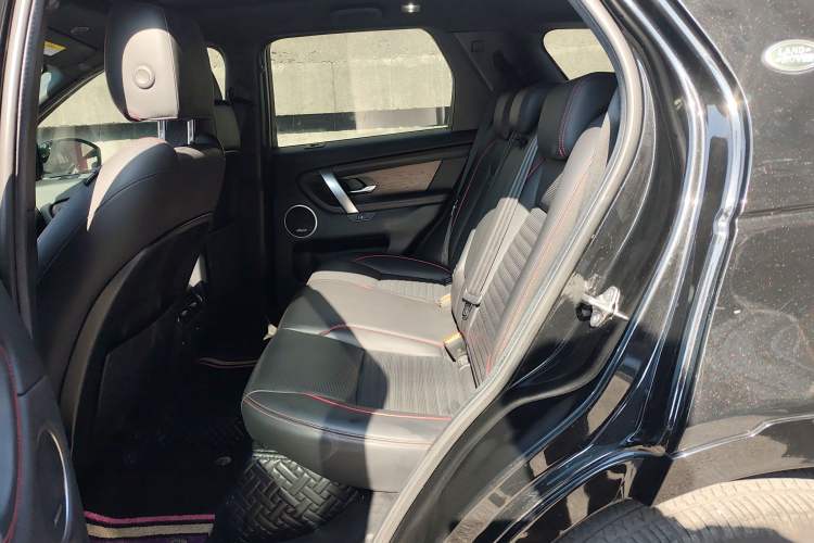 Used Land Rover Discovery Sport 2022 249 PS R-Dynamic SE Performance Tech Edition 5 Seats Left Rear Seat