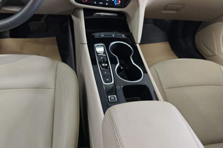 Used Buick Regal 2021 552T Elite Edition Gear Lever