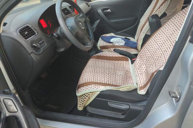 Used Volkswagen Polo 2013 1.6L Automatic Comfort Edition Driver Seat