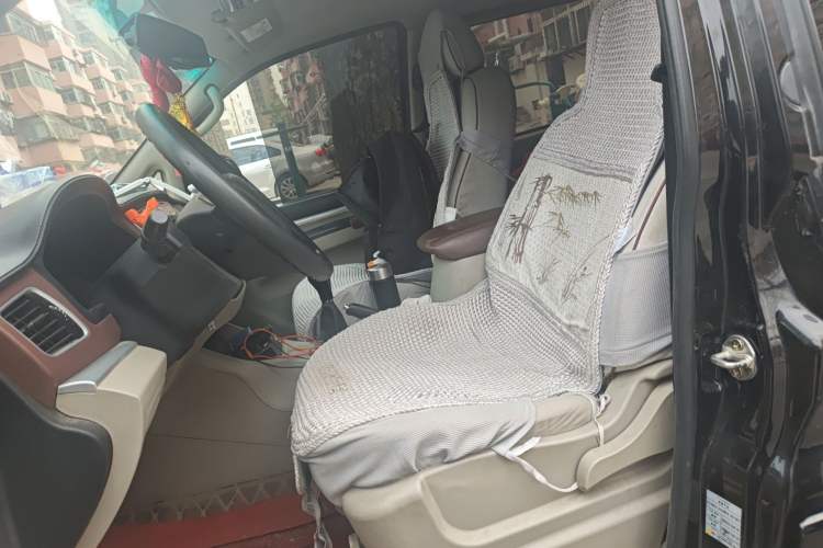 Used FORTHING Lingzhi 2018 M5L 1.6L 7-Seater Comfort Model