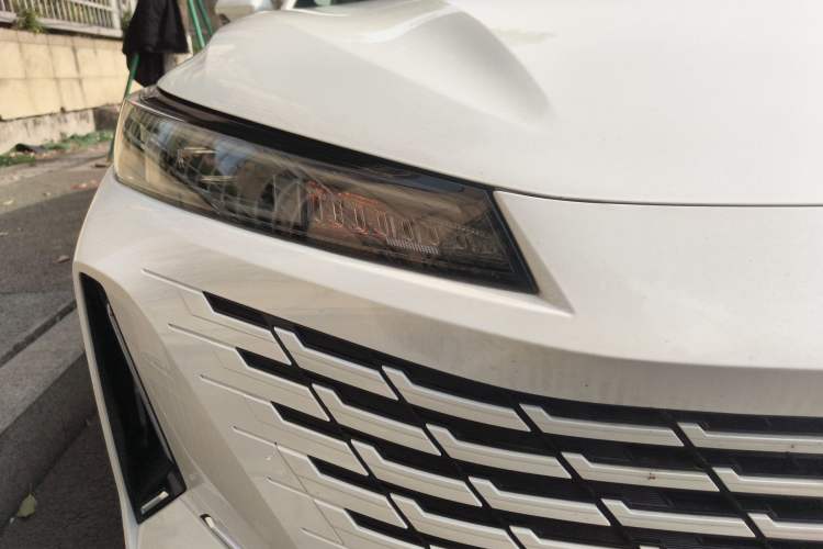 Used CHANGAN Eado DD 2023 Blue Whale NE 1.5T GDI DCT Navigation Model
