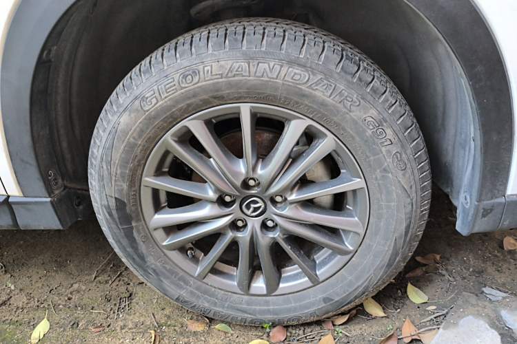 Used Mazda CX-5 2020 Revised Version 2.0L Automatic Two-Wheel Drive Smart Type Right Front Wheel Hub