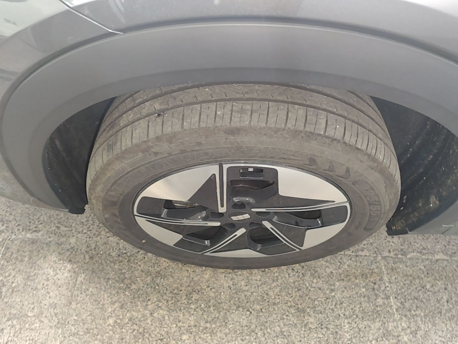 Geely Galaxy E5 2026 Model 610km Exploration+ Edition — снимка 10