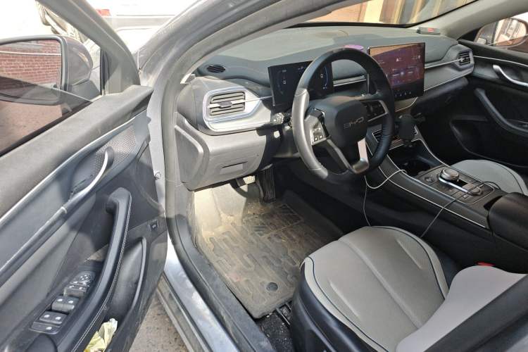 Used BYD Destroyer 05 2024 HONOR Edition DM-i 55KM Luxury Model
