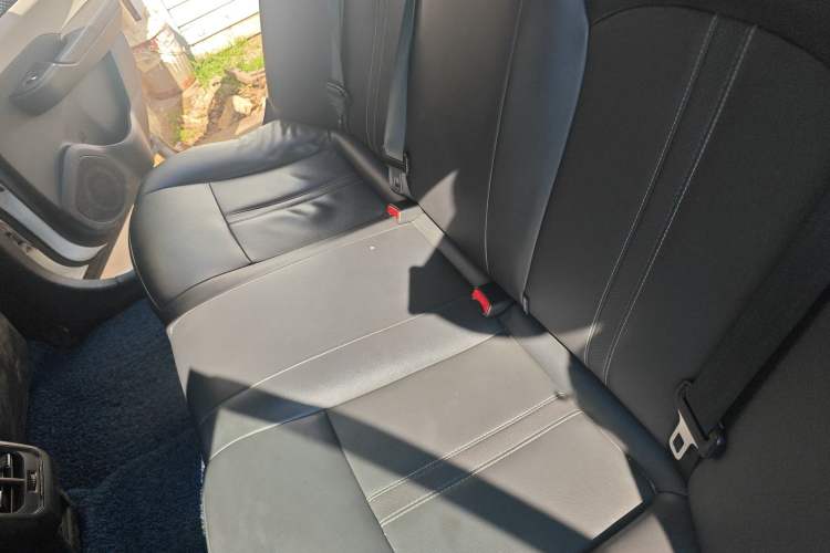 Used Dongfeng Aeolus E70 2021 Revised Version 500 Ultra-Comfort Edition Left Rear Seat