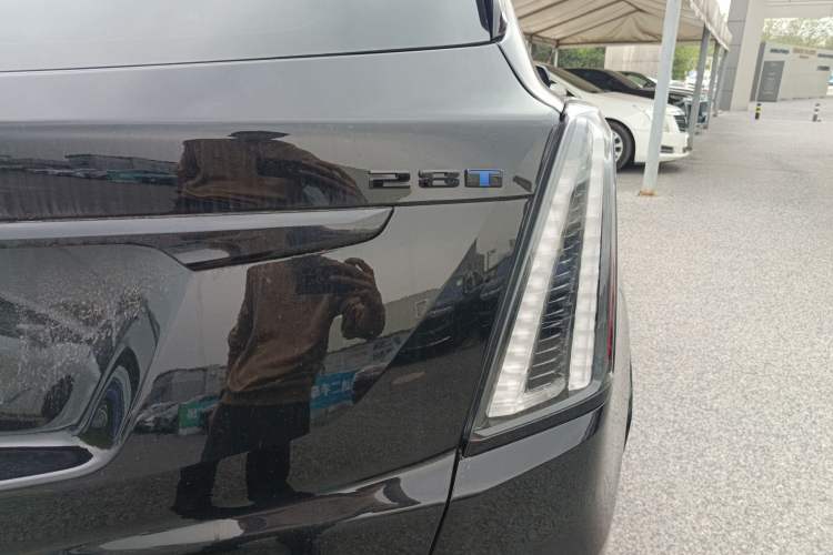 Used Cadillac XT5 2022 2.0T Four-Wheel Drive Platinum Edition