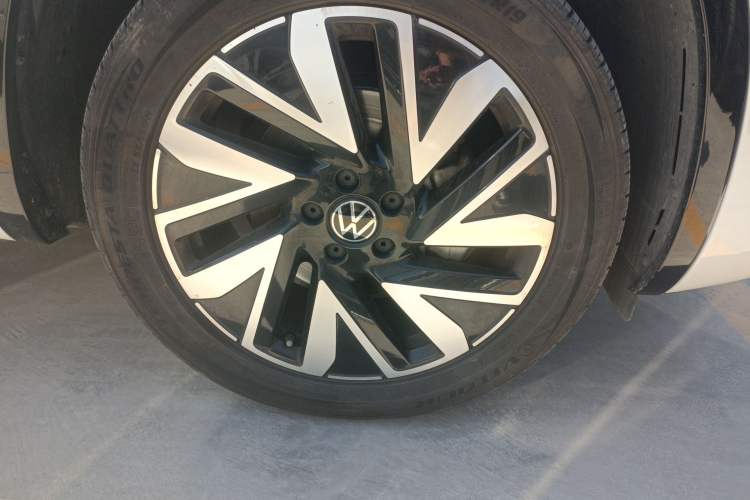 Used Volkswagen Tayron 2023 330TSI Two-Wheel-Drive R-Line High-Energy Version