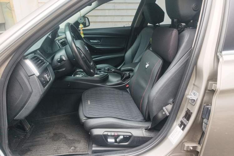 Used BMW 3 Series 2018 320Li Fashion Model
