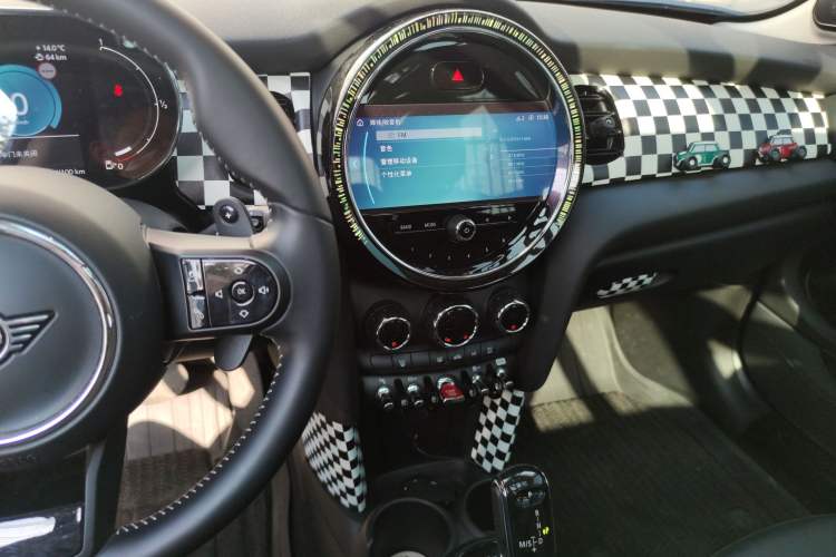 Used MINI 2022 Updated 2.0T COOPER S Artist Audio And AC Panel