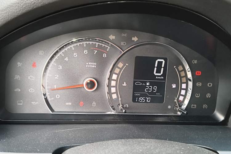 Used Roewe 350 2013 350S 1.5L Manual Xunchi Edition
