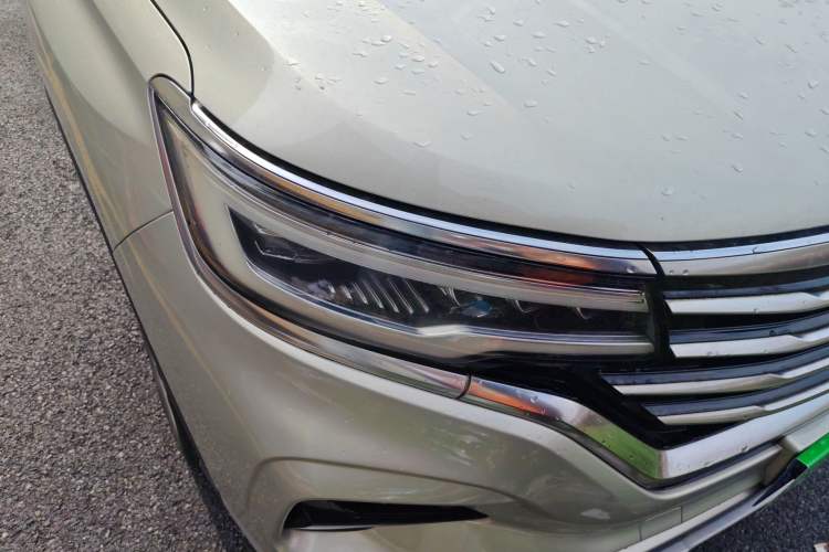 Used Roewe RX5 MAX 2019 300TGI Automatic Smart Cabin Luxury Edition
