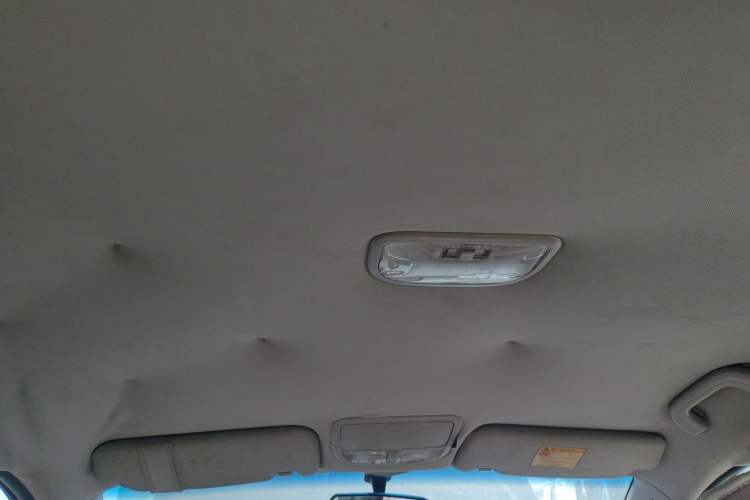 Used Geely Auto Classic Emgrand 2013 Sedan 1.5L Manual Entry-Level Model
