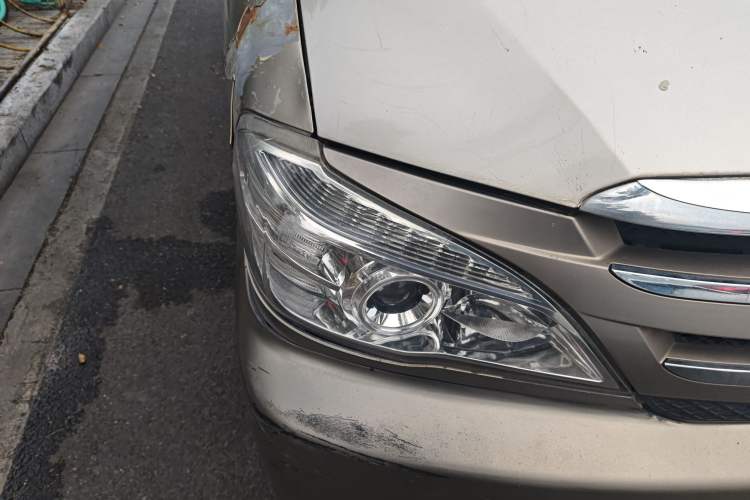 Used Jinbei Grace 2016 2.0L Express Utility Model
