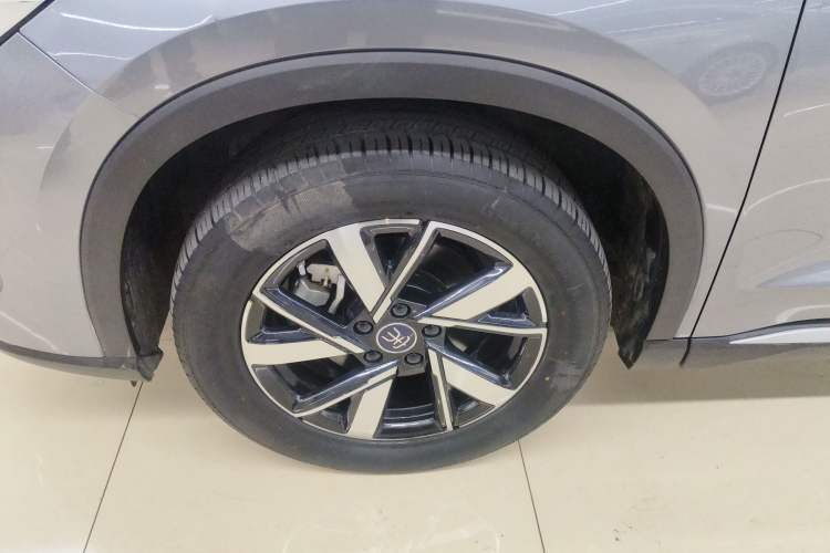 Used BYD Song Pro New Energy 2023 Champion Edition DM-i 71KM Navigation Model