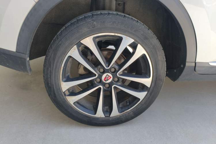 Used Roewe RX3 2018 1.6L Manual Elite Edition Exterior 5