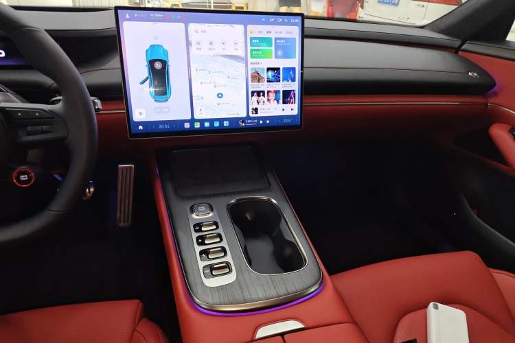 Used Xiaomi Auto SU7 2024 Four-Wheel-Drive Max Founder's Edition