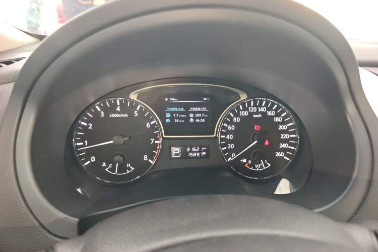 Used Nissan Teana 2018 2.0L XL Smart Upgrade Edition Instrument Cluster