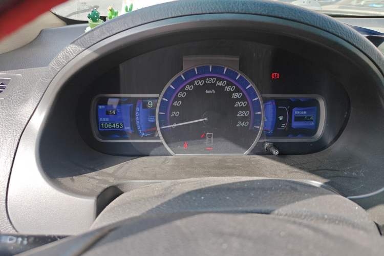 Used BYD S6 2013 Jingyue Edition 2.0L Manual Luxury Model 5 Seats
