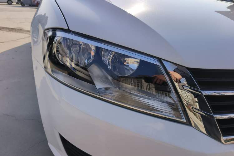 Used Volkswagen Lavida 2013 Revised Classic 1.6L Manual Fashion Edition
