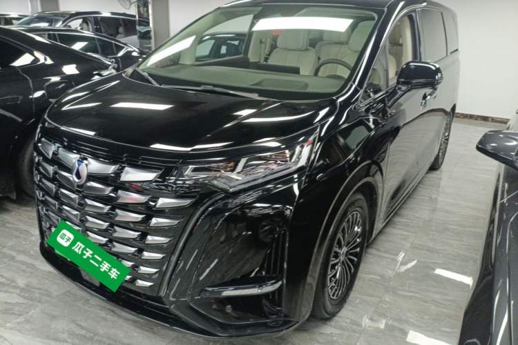 Used Denza D9 2025 DM-i Smart Drive 1020 Four-Wheel Drive Premium Model