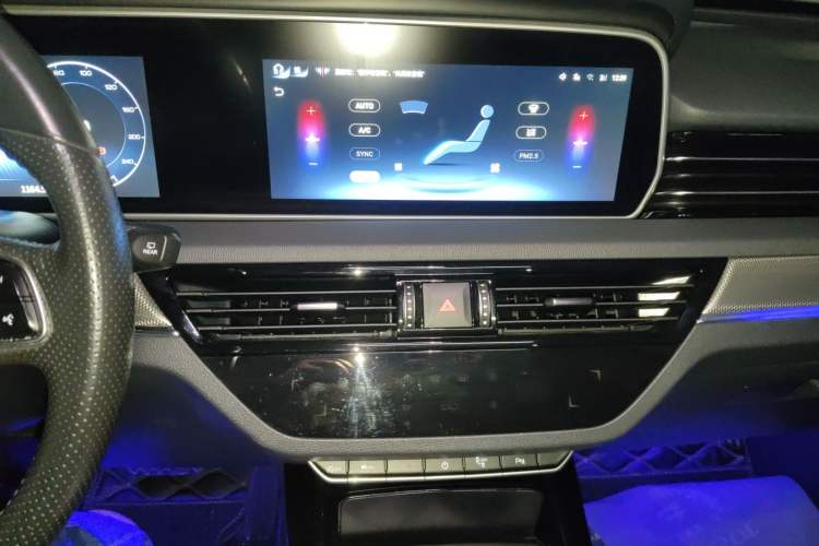 Used Hongqi HS5 2022 2.0T Smart Connect Flagship All-Wheel-Drive Version