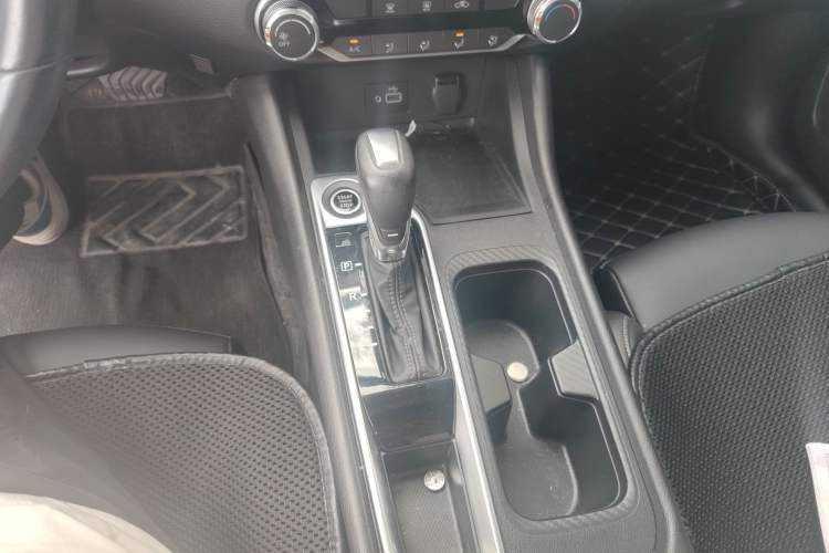 Used Nissan Sylphy 2020 1.6L XL CVT Enjoyment Edition Gear Lever