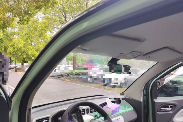 Used Wuling Hongguang MINIEV 2021 Macaron Premium Model – Lithium Iron Phosphate Headliner