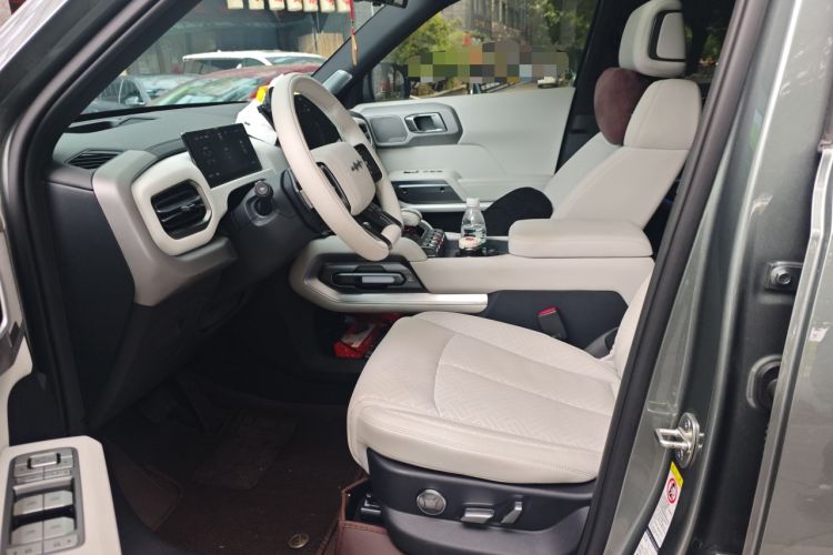 Used Formula Leopard Titanium 3 2025 501 km Four-Wheel Drive Drone Edition