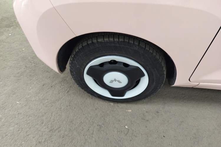 Used Wuling Hongguang MINIEV 2022 Macaron Premium Model – Lithium Iron Phosphate