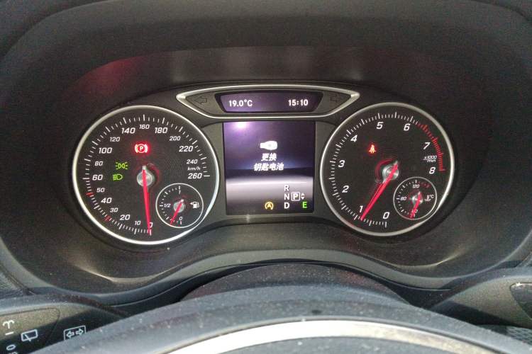 Used Mercedes-Benz B-Class 2015 B 200 Sport Edition Instrument Cluster