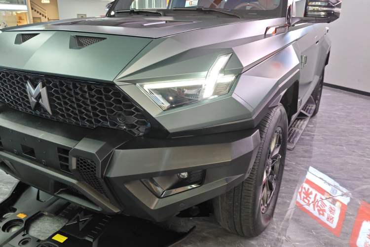 Used Brave warrior 917 2023 Range-Extended Base Model