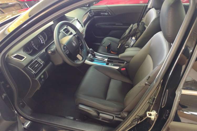 Used Honda Accord 2016 2.0L Comfort Edition Left Front Seat