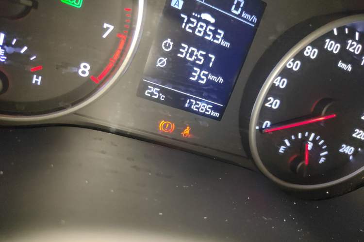 Used Hyundai Celesta 2018 1.6L Automatic GL Enjoyment Edition China VI compliant