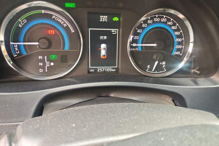 Used Toyota Levin 2017 Revised Dual-Engine 1.8H GS E-CVT Elite Sunroof Version China V Standard Odometer Close Up