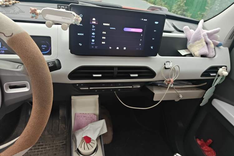 Used Geely Galaxy Panda 2024 200km Panda Rider Audio And AC Panel