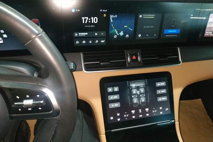 Used Li Auto ONE 2021 Extended-Range 6-Seater Version Audio And AC Panel