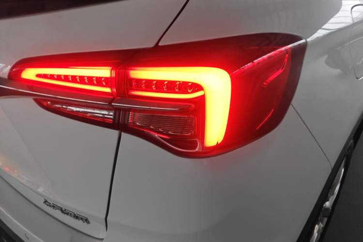 Used Buick Envision 2020 28T Four-Wheel Drive Elite Version
