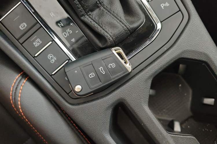 Used Volkswagen Bora 2024 280TSI DSG Comfort Edition Vehicle Key