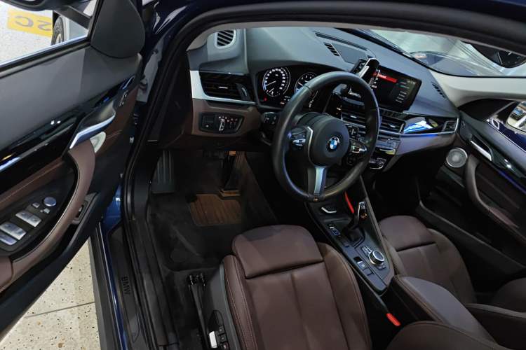 Used BMW X1 2022 sDrive25Li Leading Model Driver Seat