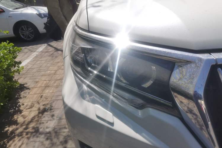 Used Toyota Prado 2018 3.5L Automatic TX-L Right Front Headlight