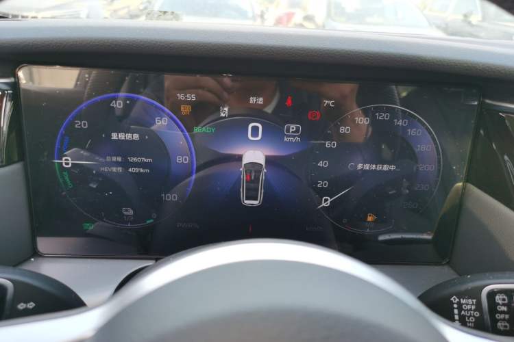 Used Hongqi HS7 PHEV 2024 2.0T PHEV Four-Wheel Drive Flagship Edition 7 Seats
