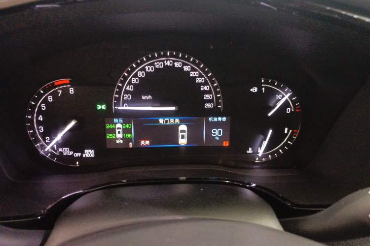 Used Cadillac XT5 2018 28E Four-Wheel Drive Tech Version
