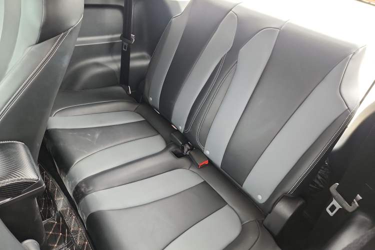 Used Roewe Clever 2022 311km QiQi BoBo Edition Left Rear Seat
