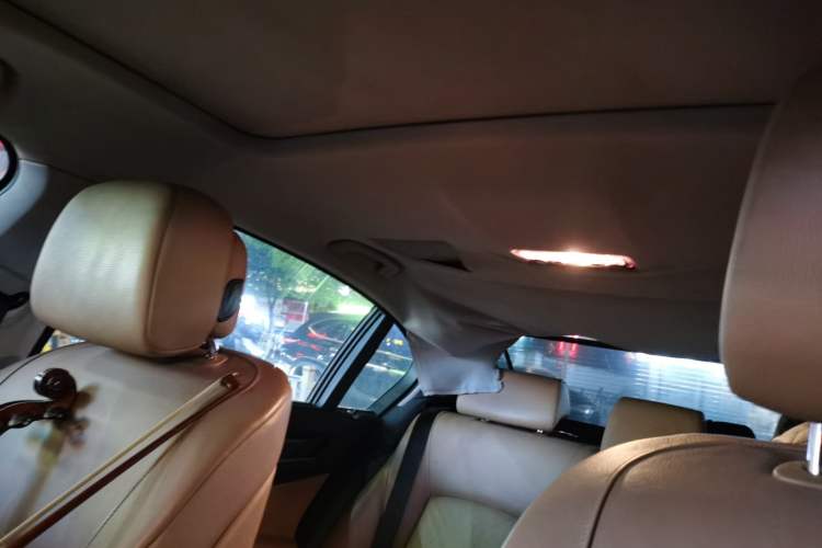 Used BMW 7 Series 2011 730Li Elegant Model
