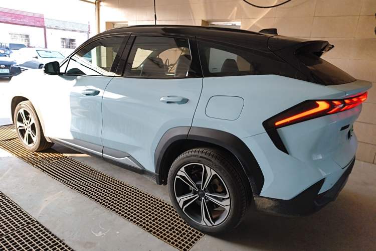 Used Geely Galaxy L7 2023 1.5T 115 km MAX Exterior 3